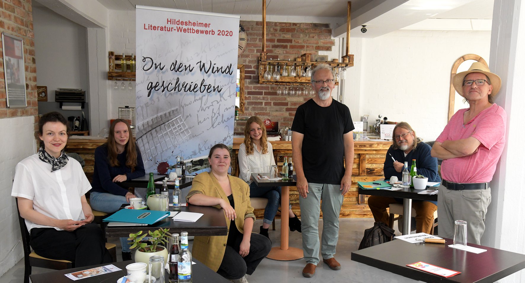 Die Jury des Hildesheimer Literatur-Wettbewerbs 2020 "In den Wind geschrieben"
