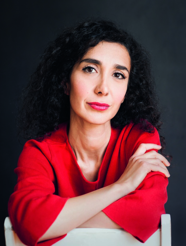 Porträtfoto von Asha Hedayati, Fotografin Heike Steinweg