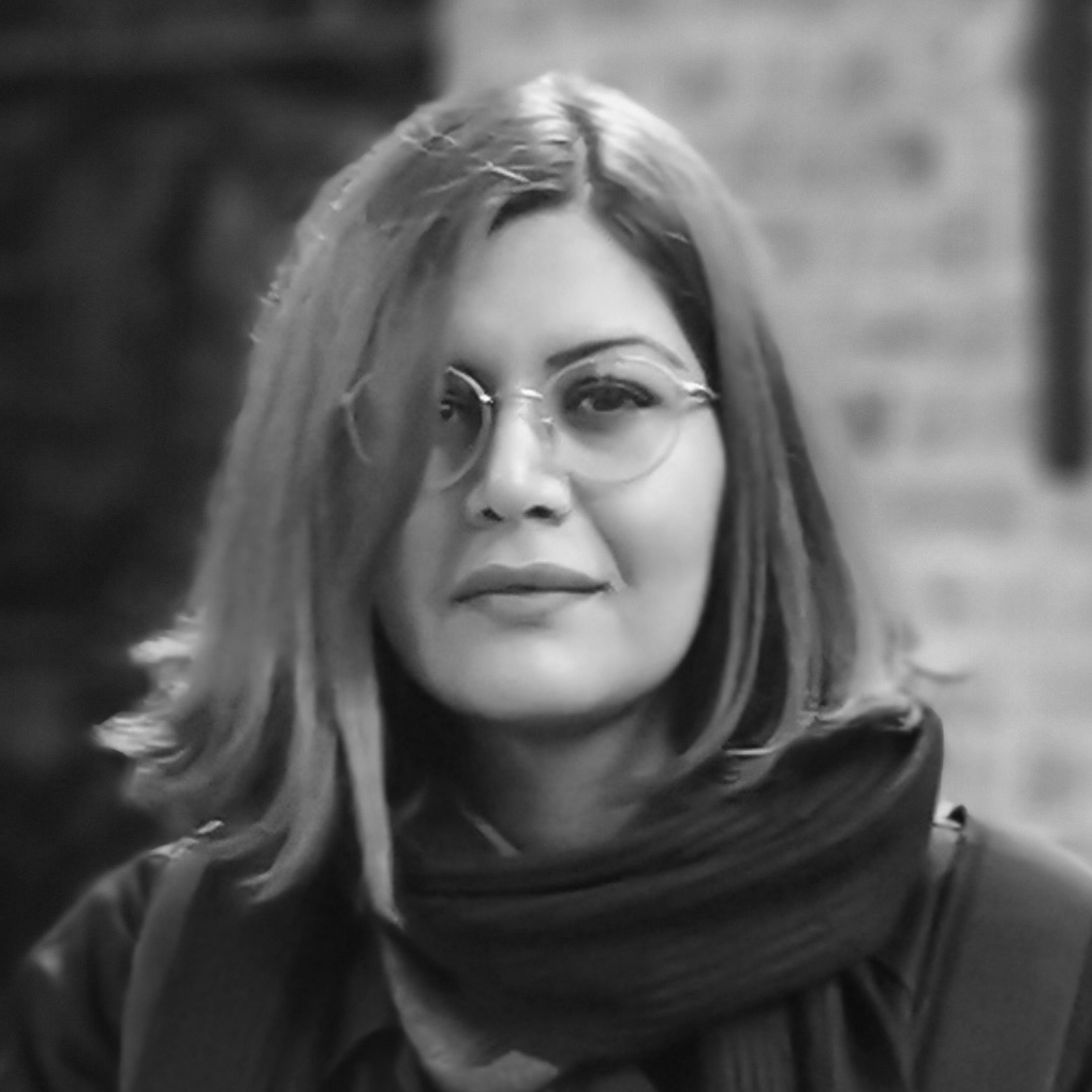 Porträtfoto von Tahmineh Sezavar, Illustratorin, Grafikerin
